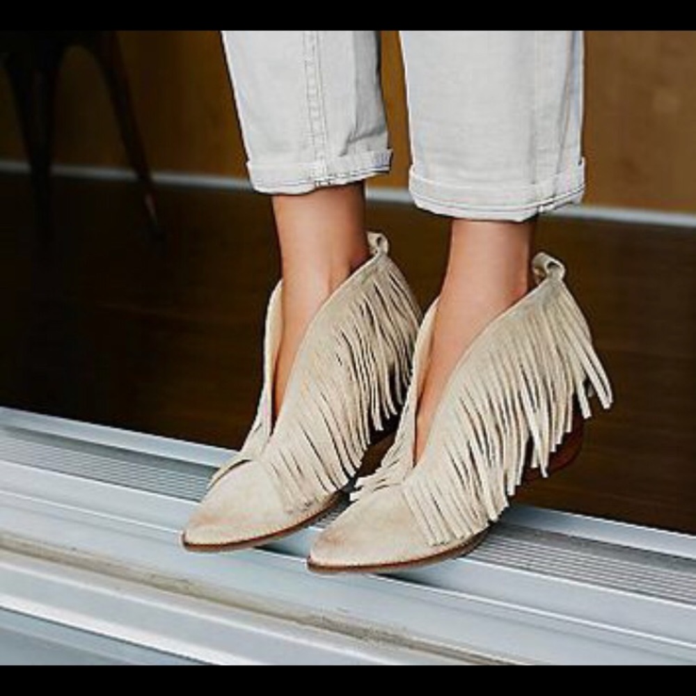 Fringe Boots